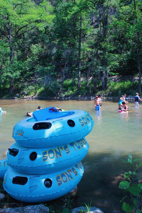 Son'S Guadalupe Glamping Tents - Adorable Riverside Glamping Tents Perfect A Family Getaway! New Braunfels Ngoại thất bức ảnh